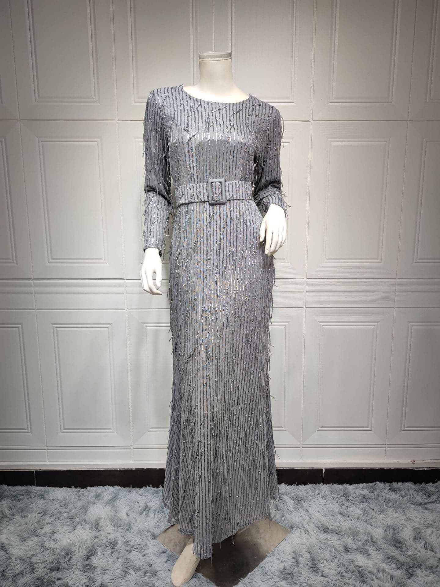 image-Sequin Tassels Slim-fit Dress Muslim Dress