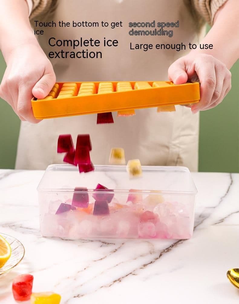 image-Summer New Silicone Ice Tray Food Grade Ice Cube Mold Large Capacity Ice Container Ice Box Refrigerator Artifact
