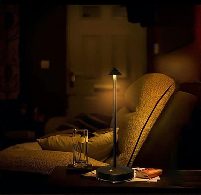 image-Retro Small Night Lamp Modern Simple Dining Table Living Room Bar Table Decoration Table Lamp