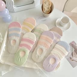image-Women's Fashionable Wave Kanekalon Breathable Non-slip Low Cut Sock