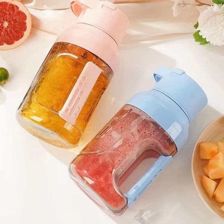 image-New Arrival Summer Electric Juicer Portable Large Capacity 1500ml Juice USB Rechargeable Electric Portable Blender Kitchen Gadgets