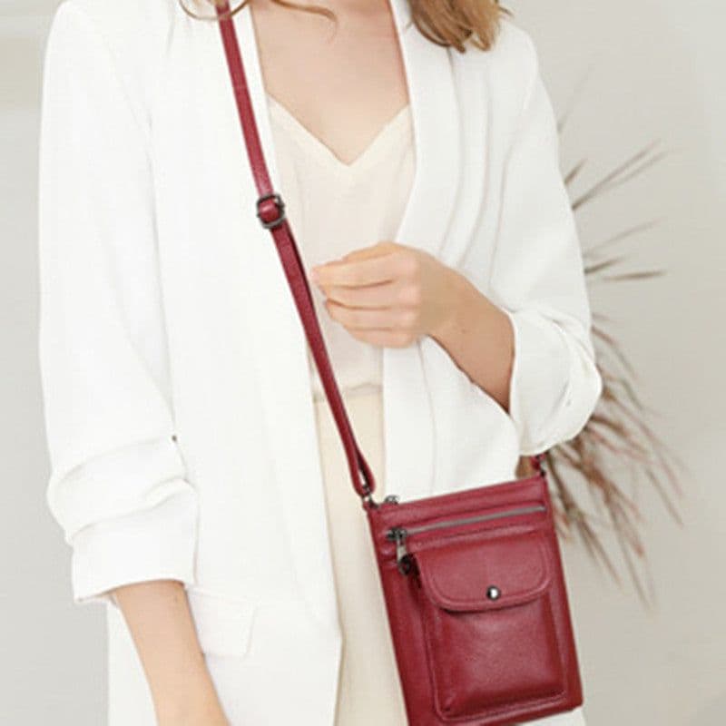 image-Large Capacity First Layer Cowhide Casual Women