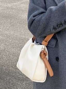 image-Women's Fashion Color Contrast Shoulder Messenger Cloud Bag