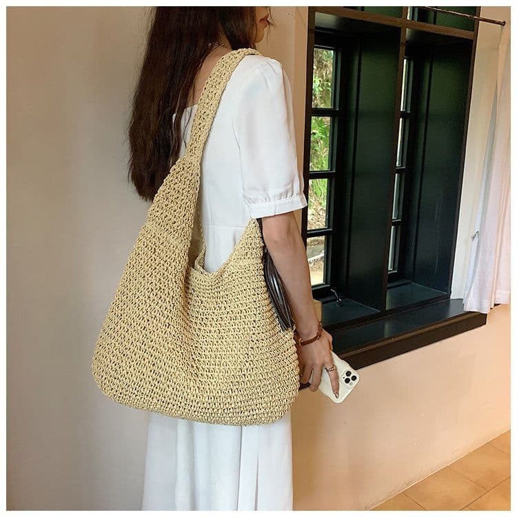 image-Hand-woven Underarm Hand Carrying Straw Bag Easy Matching Large Capacity