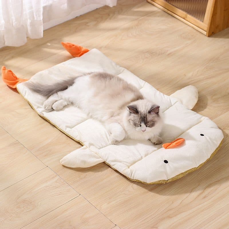 image-Detachable Clean Cool Breathable Cat Bed And Cool Dog Kennel Pet Products