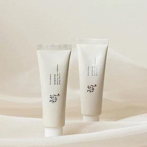 image-Sunscreen Lotion SPF50 Refreshing Moisturizing UV Protection