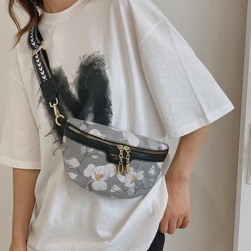 image-Women's Fashionable Lace Shoulder Messenger Bag