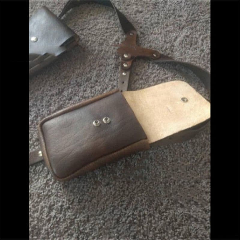 image-Men's Fashion Outdoor Retro Strap Underarm Satchel