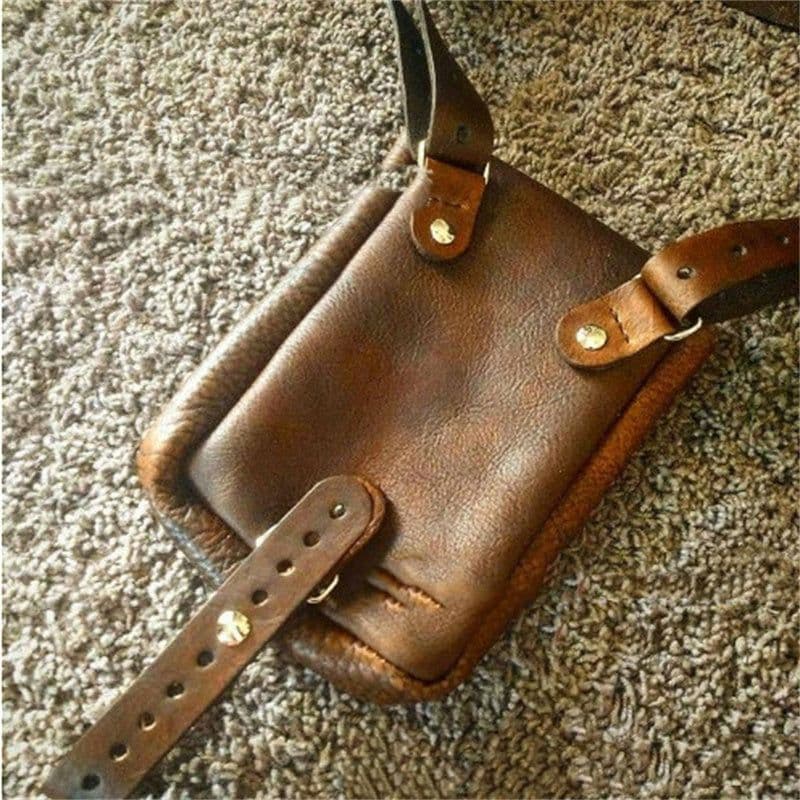 image-Men's Fashion Outdoor Retro Strap Underarm Satchel
