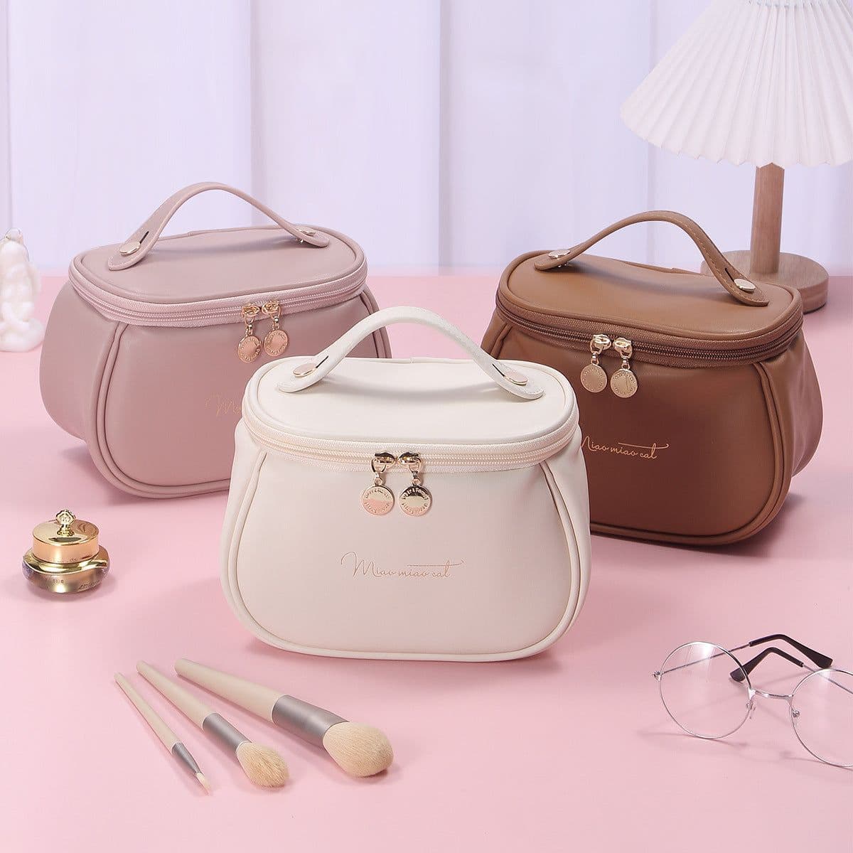 image-Makeup Large Capacity Portable Travel Toiletry Bag