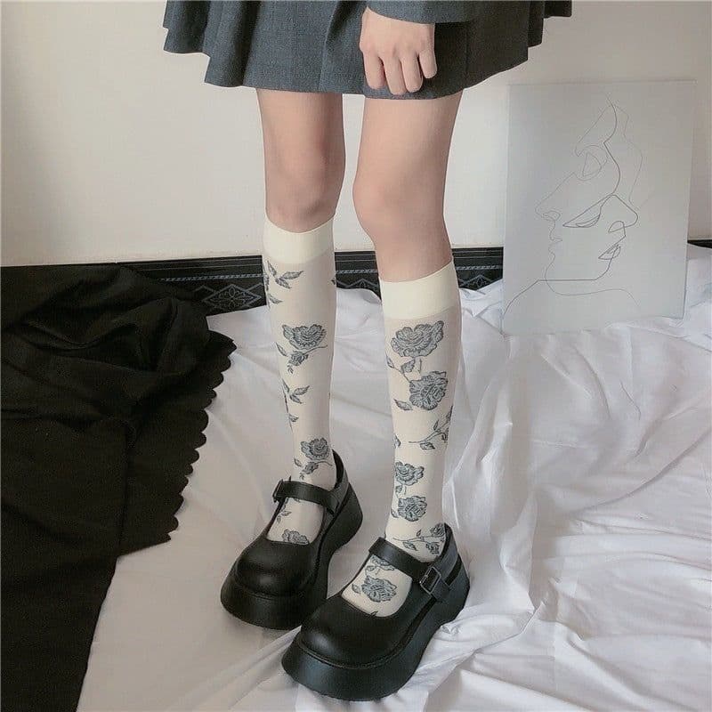 image-Retro Rose Calf Cute Stockings Summer Thin Stockings