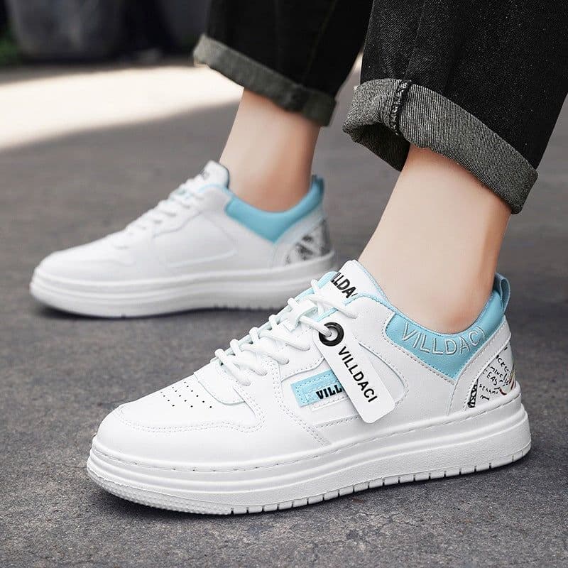 image-Versatile Outdoor Men's Fashion Casual Sneakers