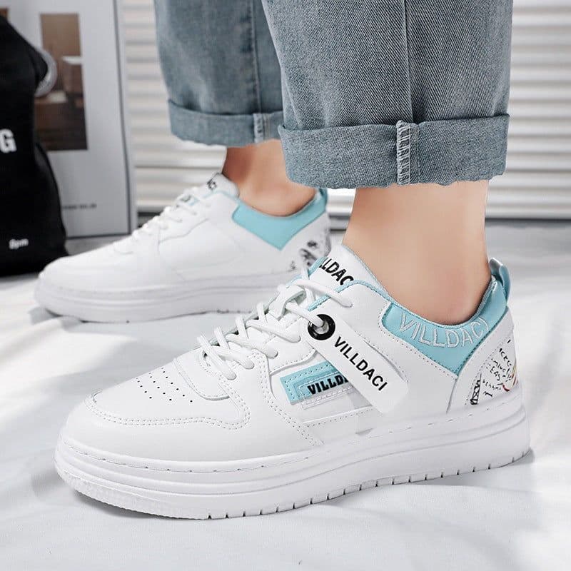 image-Versatile Outdoor Men's Fashion Casual Sneakers