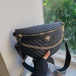 image-Women's One-shoulder Chain Crossbody Bag