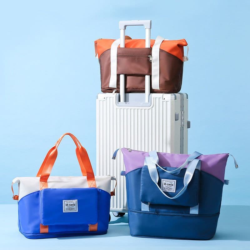 image-Large Capacity Folding Travel Bag