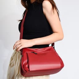image-Pleated Simple One-shoulder Women's High Quality Crossbody Bag