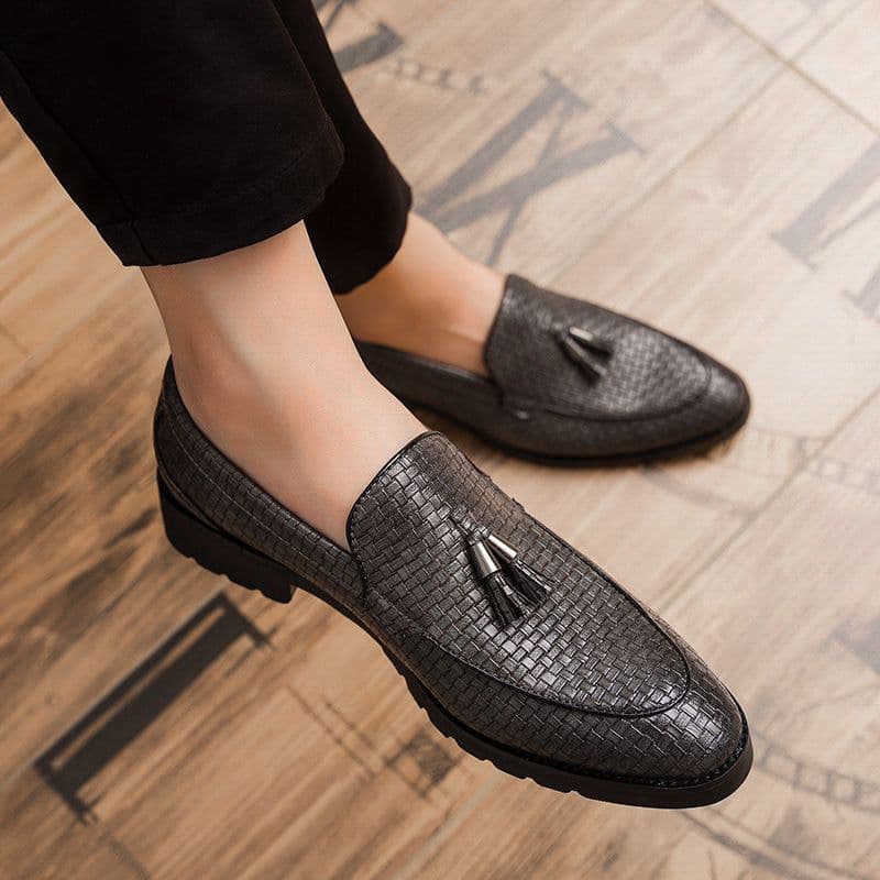 image-Men's New British Hair Stylist Plus Size Leather Shoes