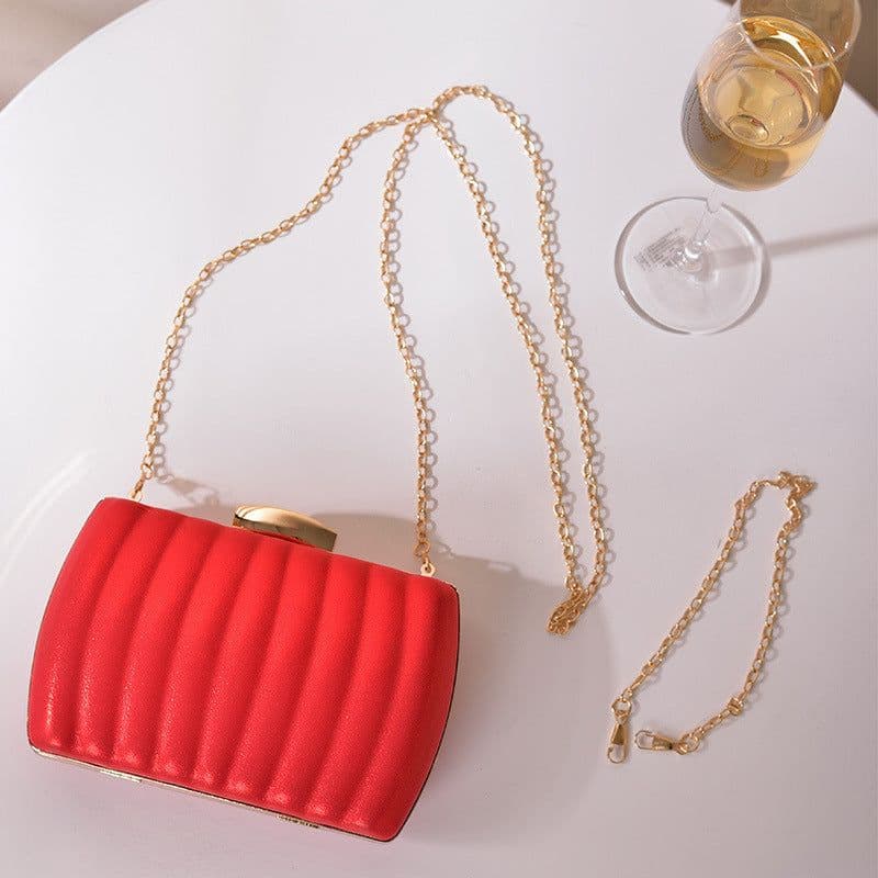 image-Women's Fashion Creative Chain Clutch Shoulder Bag