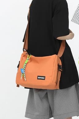 image-Large Capacity Leisure Travel New Sports Shoulder Bag Women