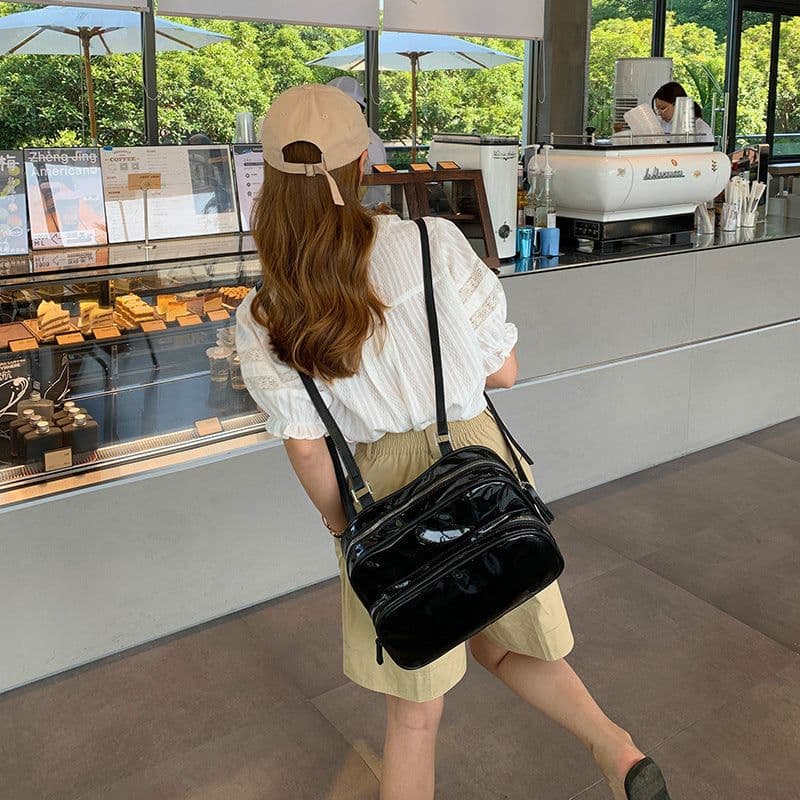 image-Women's Fashion Bright Leather Large Capacity Shoulder Commuter Bag