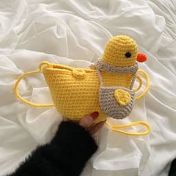 image-Cute Cartoon Wool Little Duck Knitted Shoulder Bag