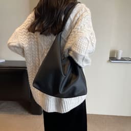 image-Retro Textured Underarm Women's Fashion Shoulder Bag