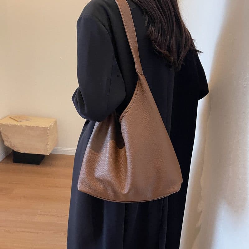 image-Retro Textured Underarm Women's Fashion Shoulder Bag