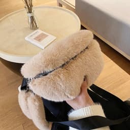 image-Women's Fashion Shoulder Fur Messenger Bag