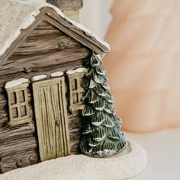 image-Log Cabin Incense Burner Rustic Christmas Chimney Hut Incense Cone Burner Collectible Resin Statue Table