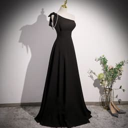 image-Simple Banquet Host French Piano Playing Vocal Music Art Test Violin Fashion Dress