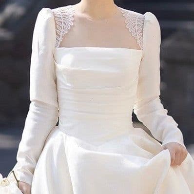 image-New Autumn And Winter Long Sleeve Advanced Texture Satin Simple Dress