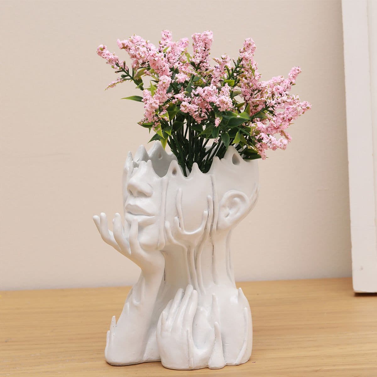 image-Resin New Goddess Head Flower Pot Home Garden Decoration Melting Woman Medusa Face Flower Pot Garden Decoration Ornaments