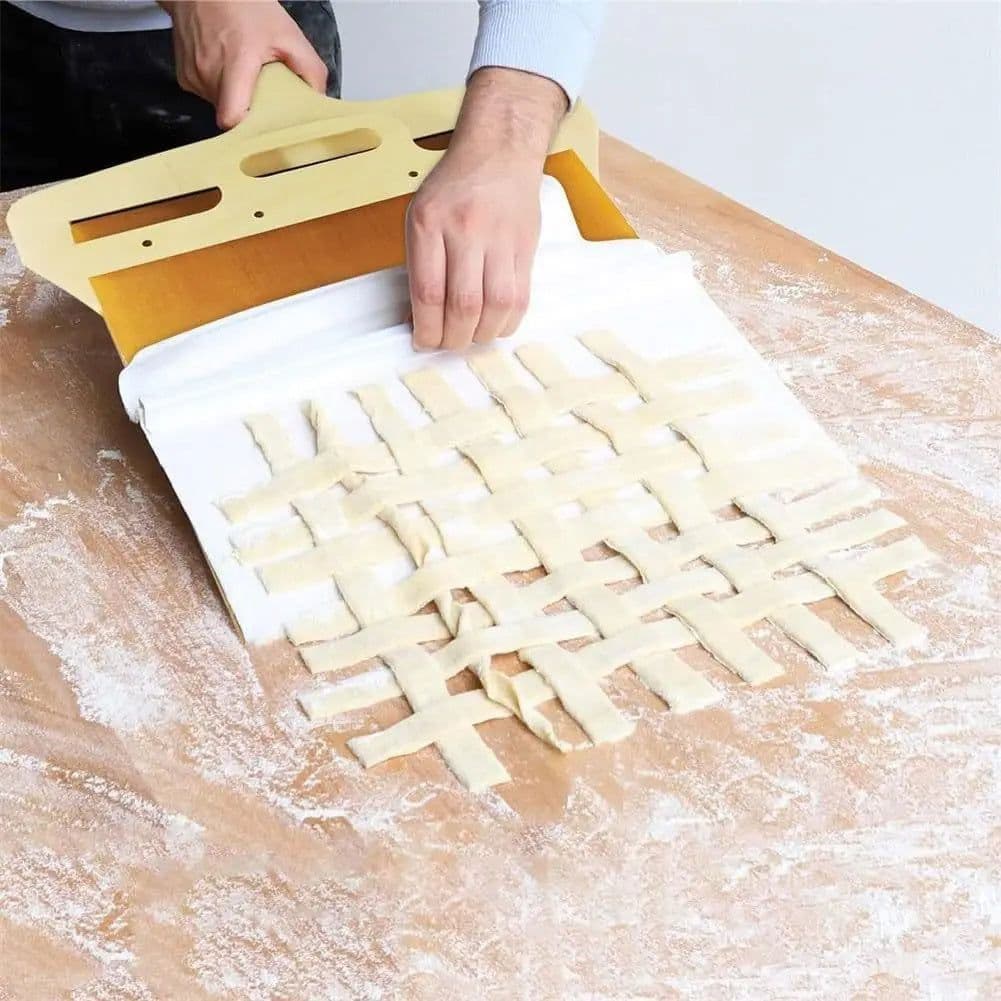 image-Kitchen Gadgets Sliding Pizza Shovel Non Stick Pizza Smooth Cutting Board Storage Transfer Board Kitchen Baking Tool