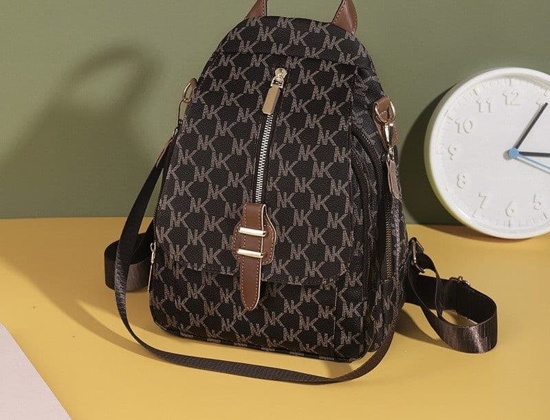 image-Backpack Summer New Fashion European And American Style Retro Popular Women