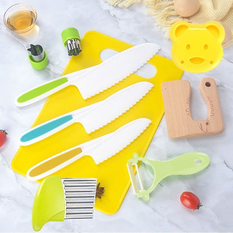 image-Children's Plastic Birthday Cake Stand Knife Toy Suit