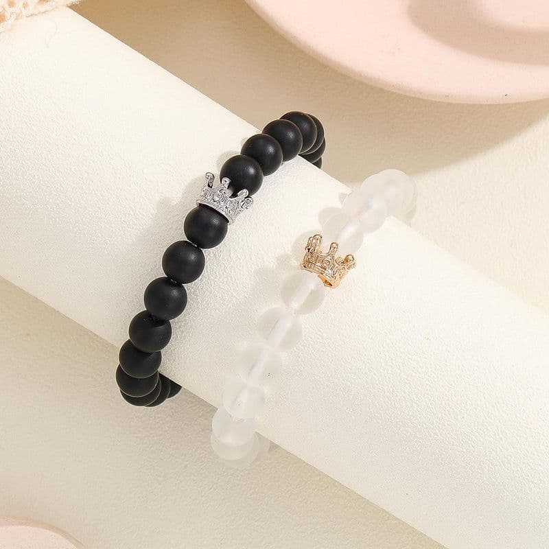 image-Fashion Jewelry 2pcs Handmade Crown Beaded Charms Bracelet Luminou Heart Glow In The Dark Couple Bracelet For Lover Men Women Fluorescent Gift