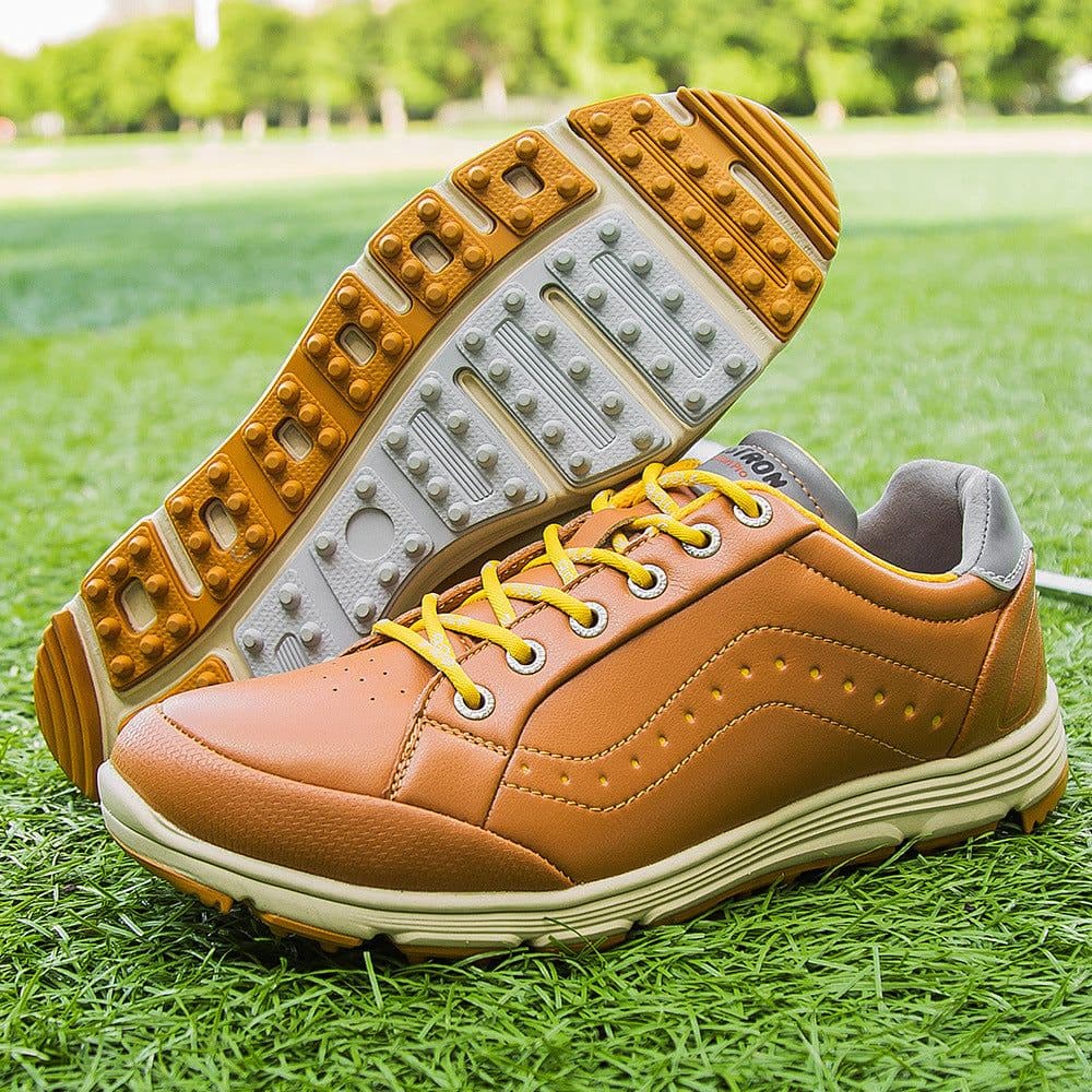 image-Fashion Nail-free Golf Shoe Men