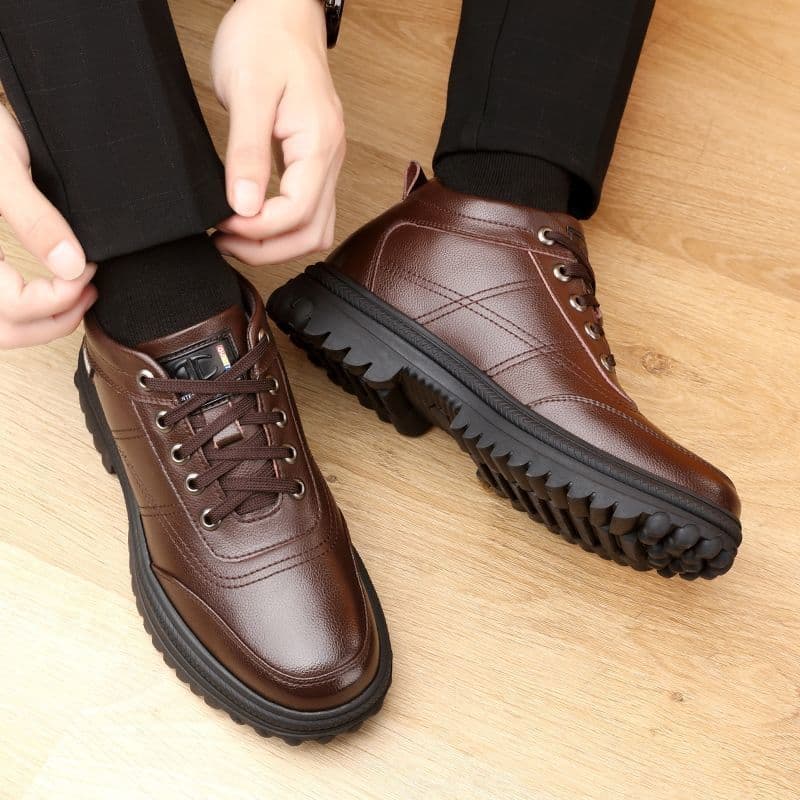 image-Winter New Fleece-lined Thickened Men's Cotton Shoes
