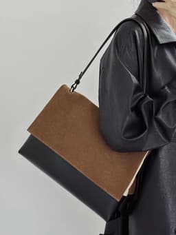 image-Retro Contrast Color Underarm Premium Shoulder Messenger Bag