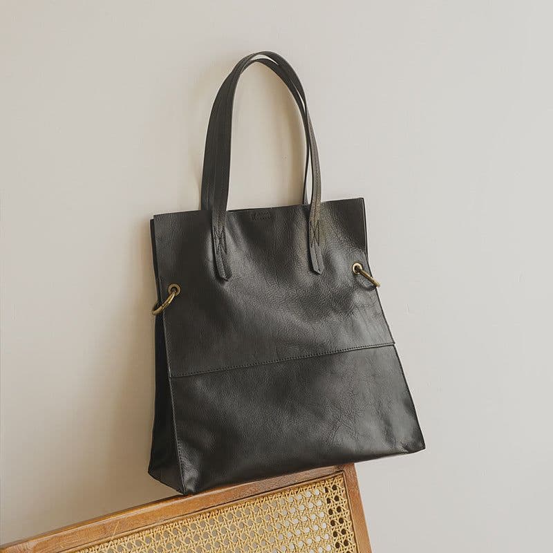 image-Women's Fashionable Large-capacity Retro Handbag