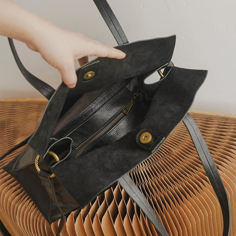 image-Women's Fashionable Large-capacity Retro Handbag