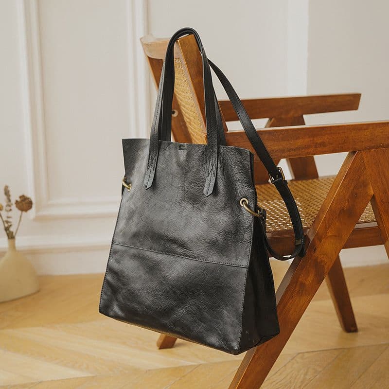 image-Women's Fashionable Large-capacity Retro Handbag