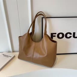 image-Women's Autumn Versatile Fashion Retro Shoulder Bag Texture