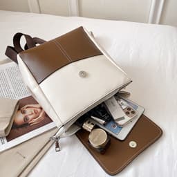 image-Women's Fashionable Large-capacity Textured Casual Backpack