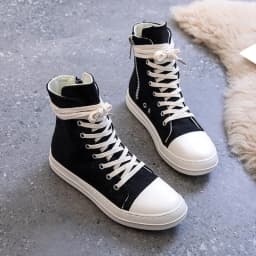 image-High-top Men's And Women's Platform Wax Surface Fleece-lined Milk-fragrant Canvas Shoes