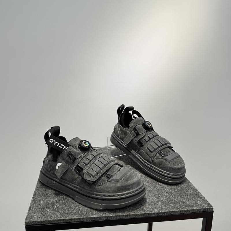 image-New High-end Slip-on Big Head Shoes Trendy Platform Versatile Sports Shoes