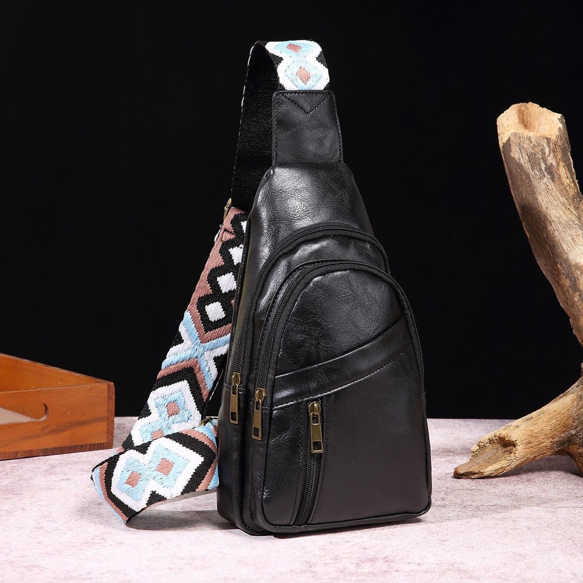 image-European And American Ladies Casual Fashion Retro Chest Bag