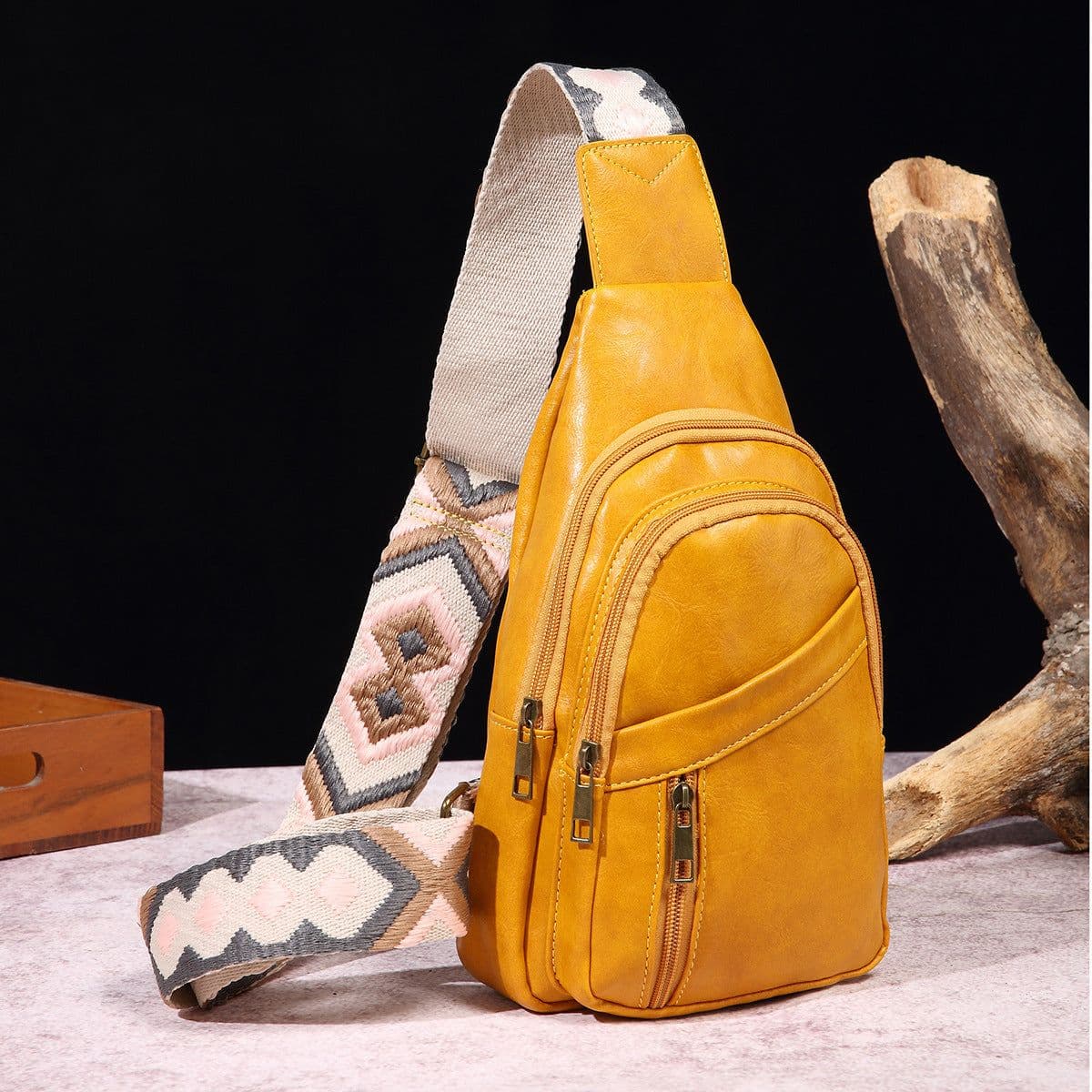 image-European And American Ladies Casual Fashion Retro Chest Bag