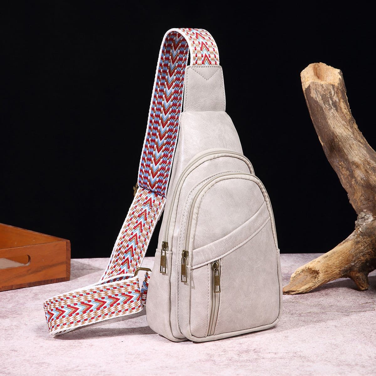 image-European And American Ladies Casual Fashion Retro Chest Bag