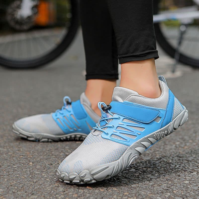image-Outdoor Climbing Boots Non-slip Hiking Casual Sports Breathable Lightweight